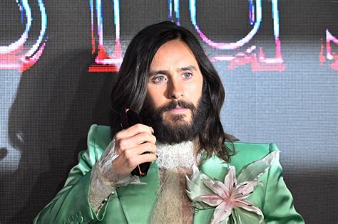 Jared Leto revela que ficou doente ao engordar para。